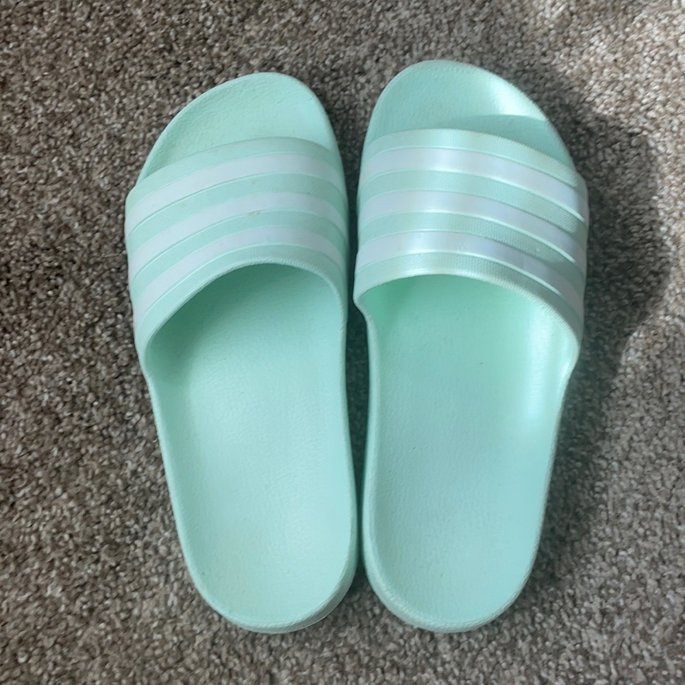 Adidas slides size 6
